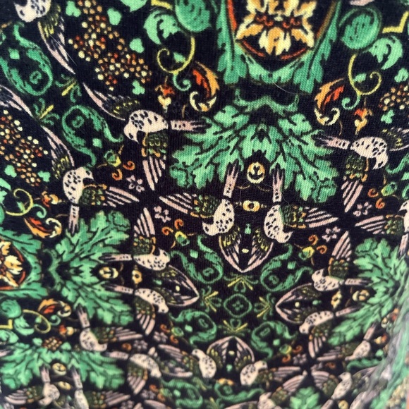 LulaRoe Gorgeous Dress in Size M. Only wore once for 1/2 a day. LN condition - Picture 3 of 7